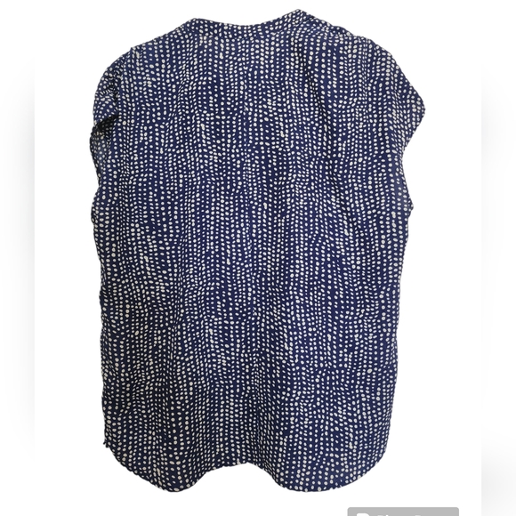 Collective Concepts Blue White Dots Button Front Blouse Large - Picture 2 of 8